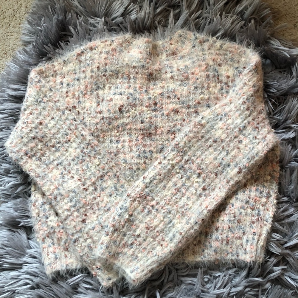 Lush Patterned Sweater - Picture 2 of 4